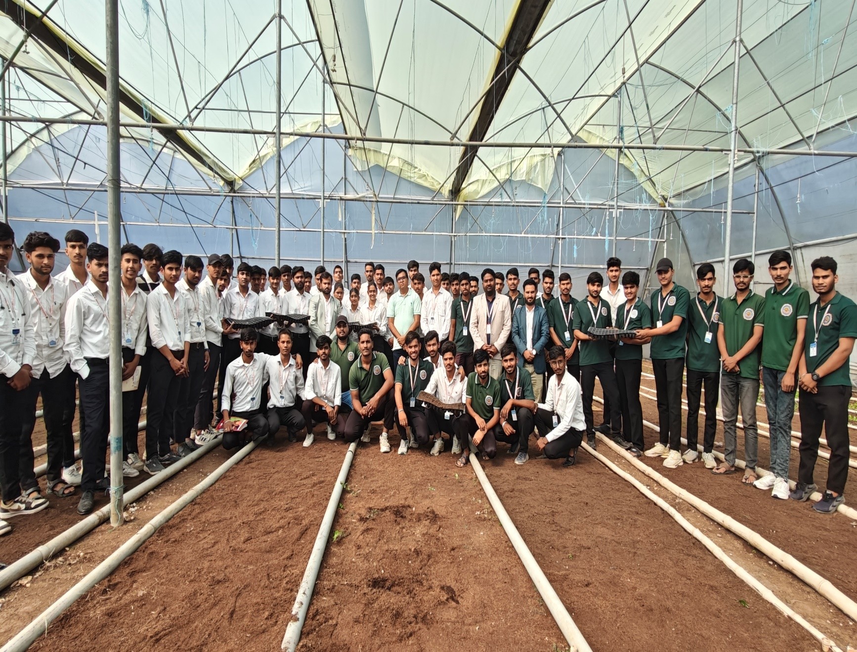 5 Trauma-Sensitive Tips for Speaking to Yoga Students